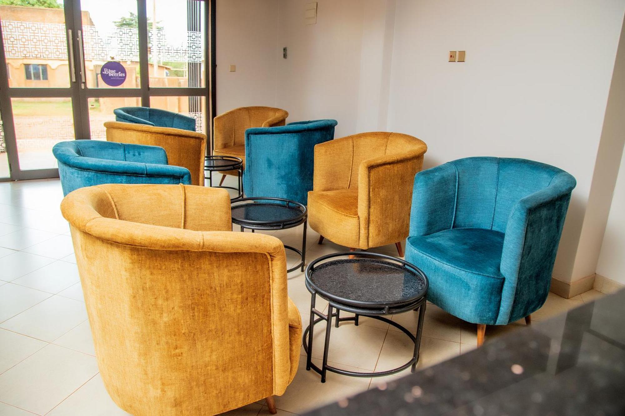 Blue Berries Hotel エンテベ エクステリア 写真
